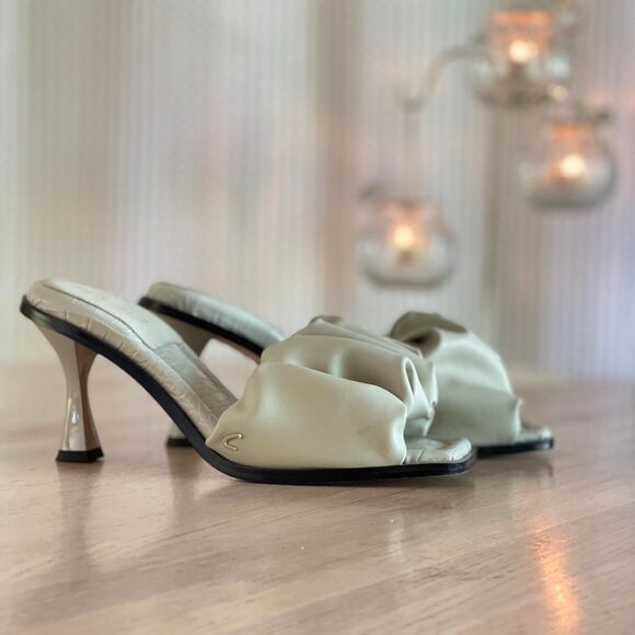 Circus by Sam Edelman Ruched Leather Slip-On Heels Croc Insole Sandals Size 6.5 - Picture 6 of 8